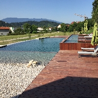 Referenčne slike Medena vas - BeeLand Mozirje